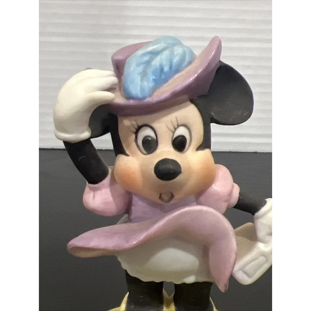 Vintage Walt‎ Disney Productions Minnie Mouse Bisque Porcelain Figurine 4
